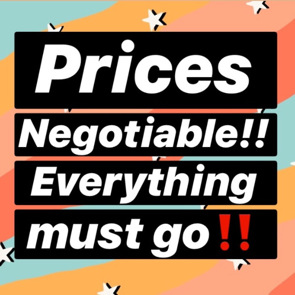 Adidas - Nike - American Eagle - Etc.
